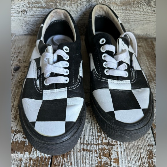 Vans Barneys New York shoes - Picture 2 of 5